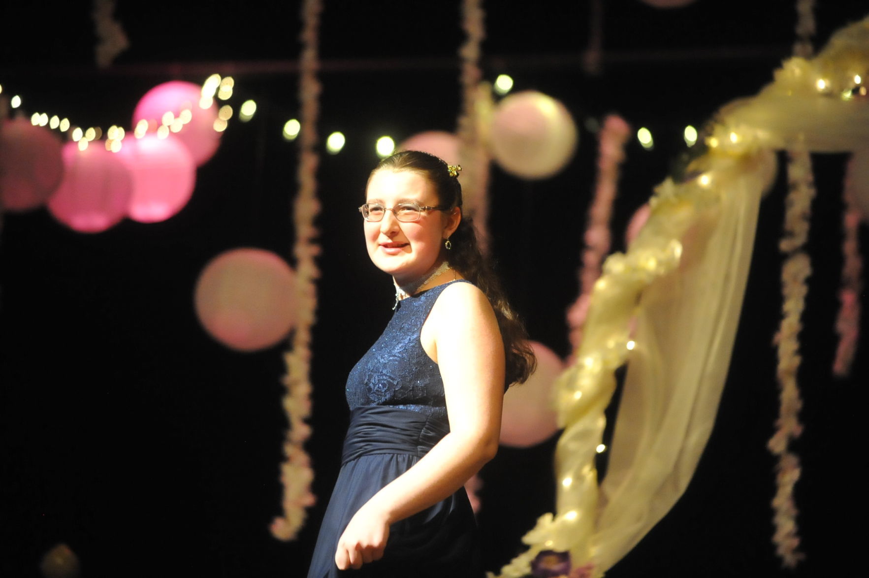 041419-nws-gfprom128.JPG